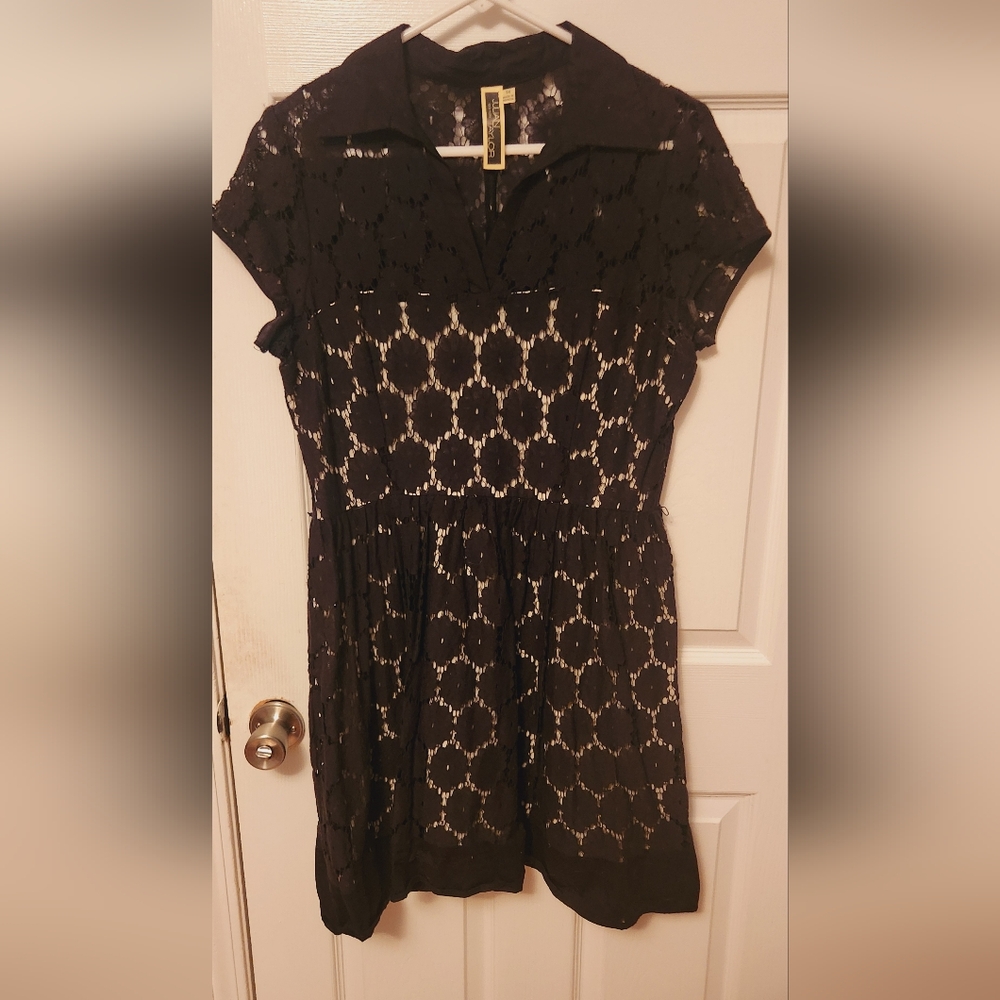 Black cutout flower Dress